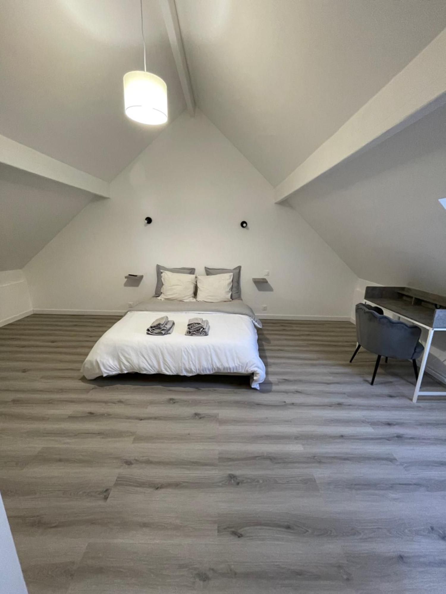 Maison Detente De 100 M2 Uniquement Couple-Famille-Travailleurs Villeparisis Eksteriør billede